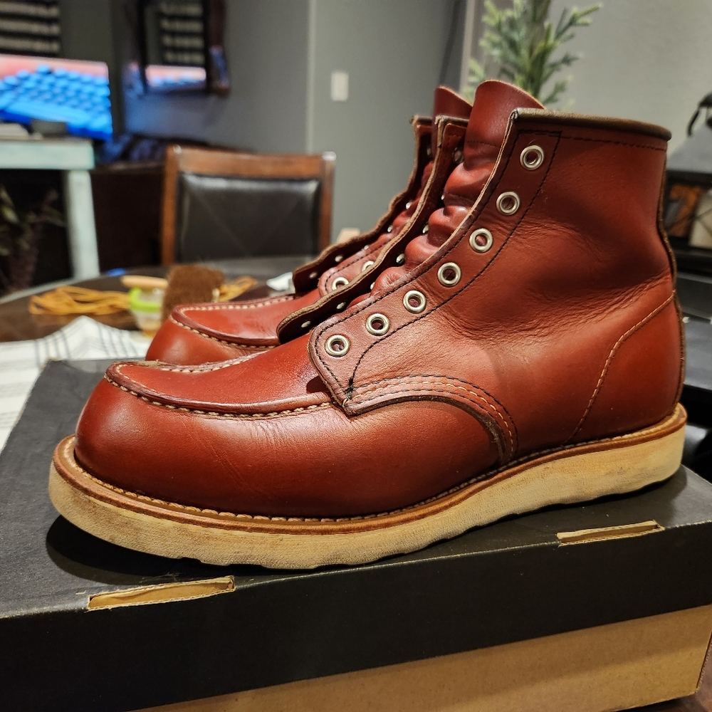 Irish Setter 8875 by Red Wing 9E Oro Russet Wedge Sole Moc Toe